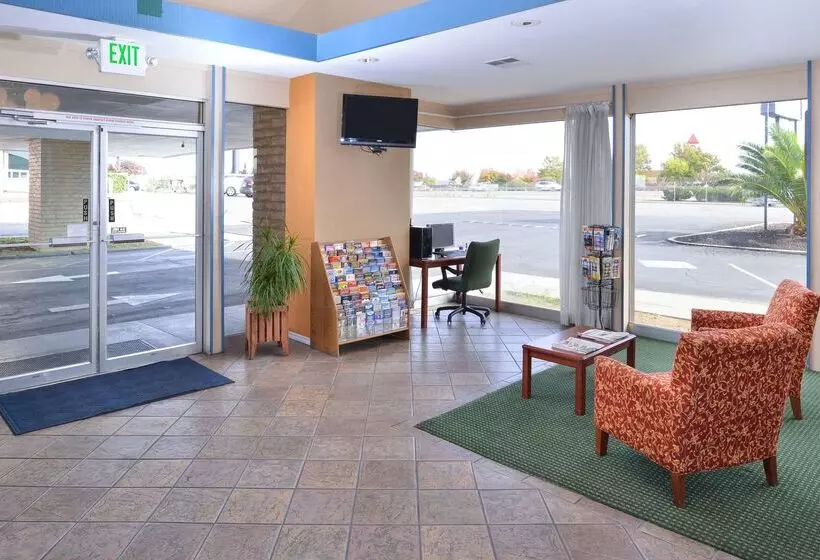 ホテル Americas Best Value Inn Vacaville