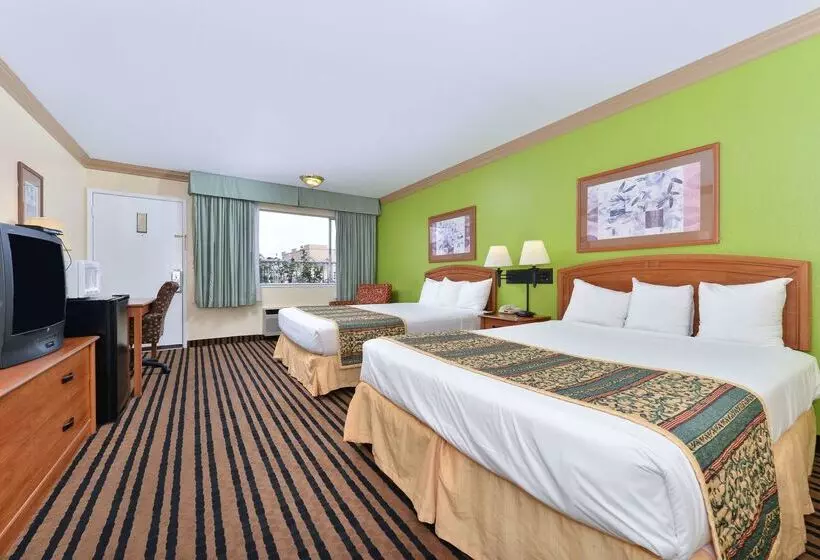 ホテル Americas Best Value Inn Vacaville