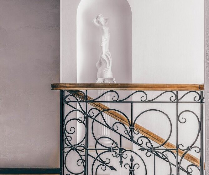 Black Sea Hotel Kyiv