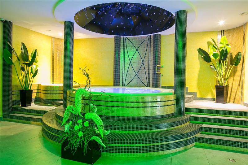 ホテル Business Faltom Gdynia