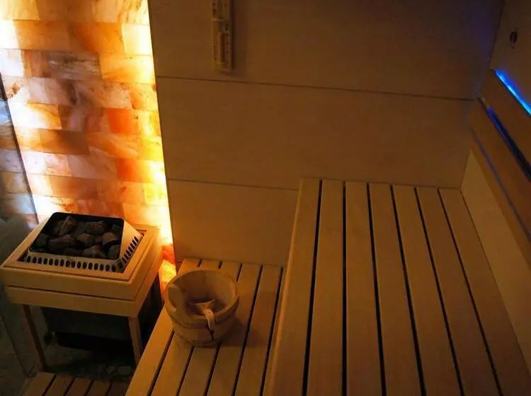 Szálloda Business Faltom Gdynia