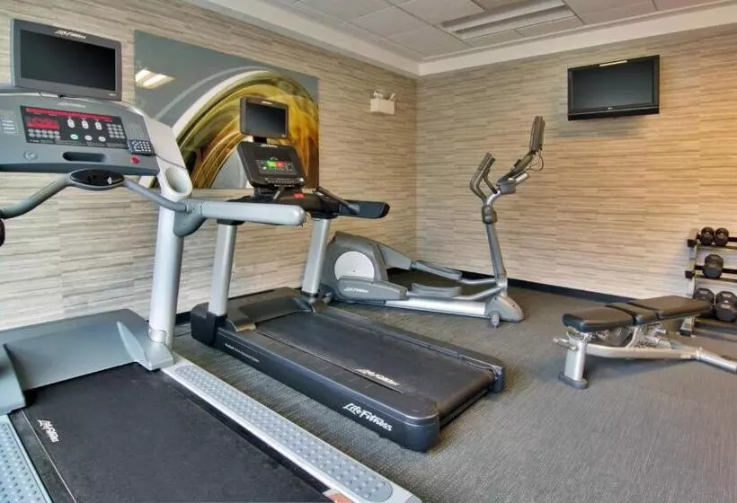 酒店 Courtyard By Marriott Clarksville