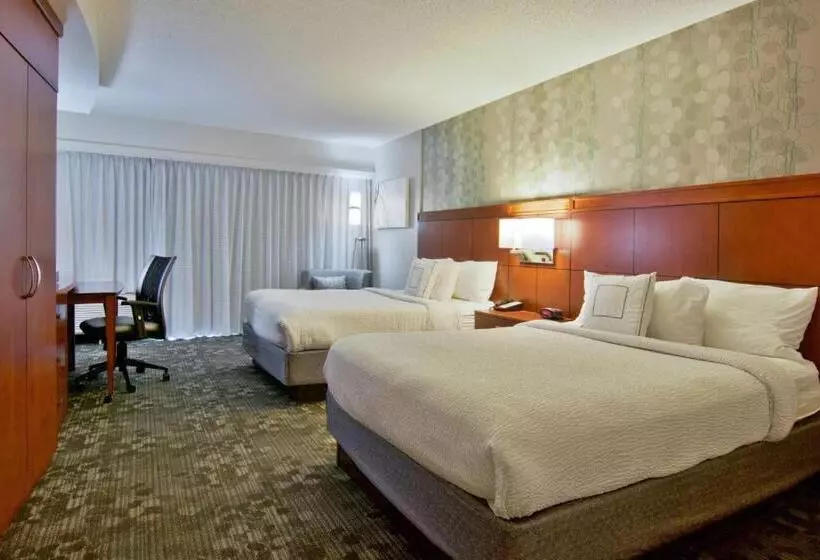 酒店 Courtyard By Marriott Clarksville