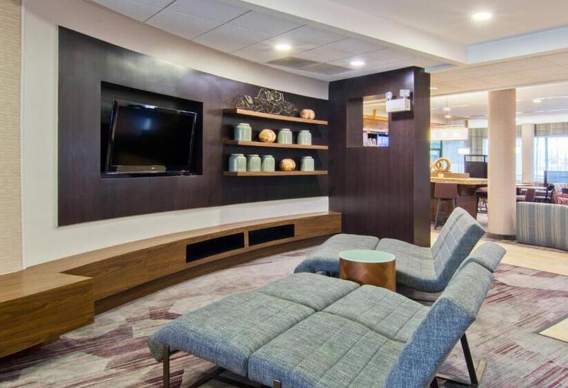 ホテル Courtyard By Marriott Clarksville