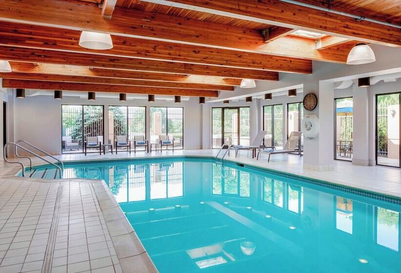 ホテル Courtyard By Marriot Cranbury South Brunswick