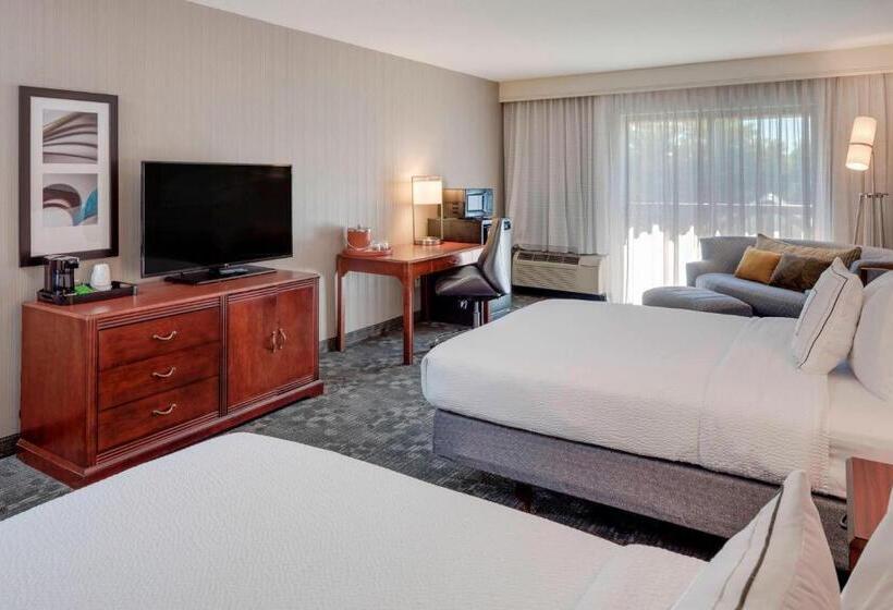 ホテル Courtyard By Marriot Cranbury South Brunswick