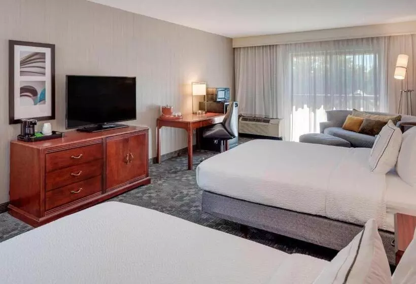 ホテル Courtyard By Marriot Cranbury South Brunswick