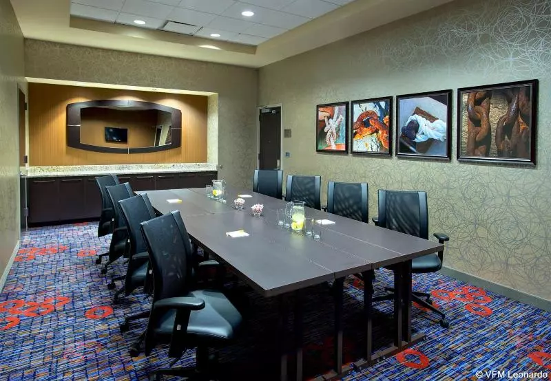 ホテル Courtyard By Marriott Philadelphia South At The Navy Yard