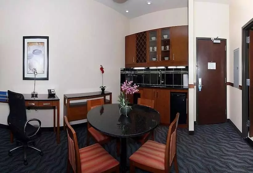 호텔 Fairfield Inn & Suites By Marriott Alamogordo