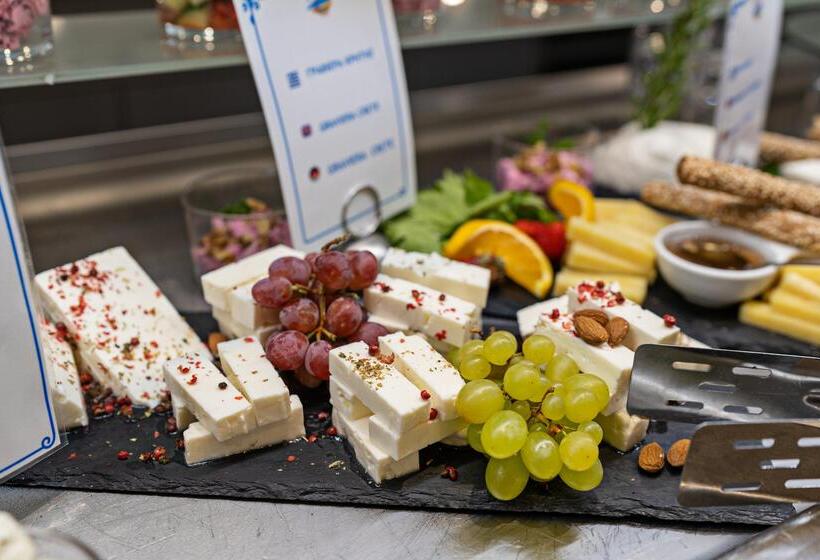 בית מלון כפרי Georgioupolis Resort & Aqua Park