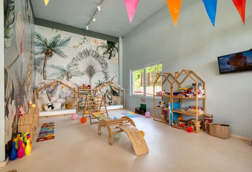 בית מלון כפרי Georgioupolis Resort & Aqua Park