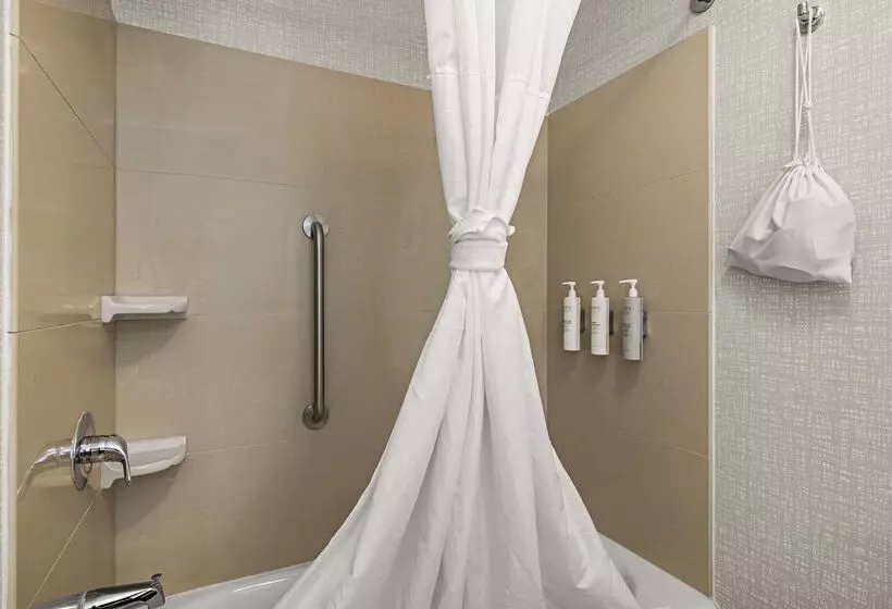 فندق Hampton Inn & Suites Schererville