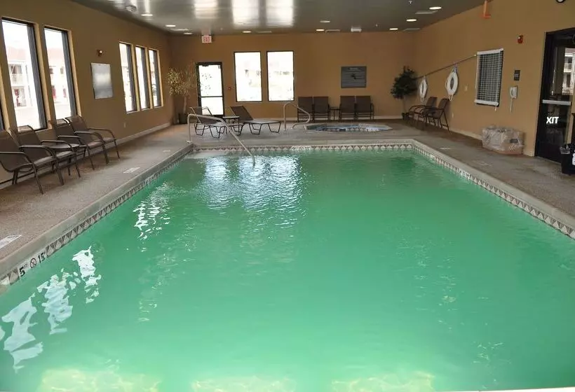 Отель Hampton Inn Junction City