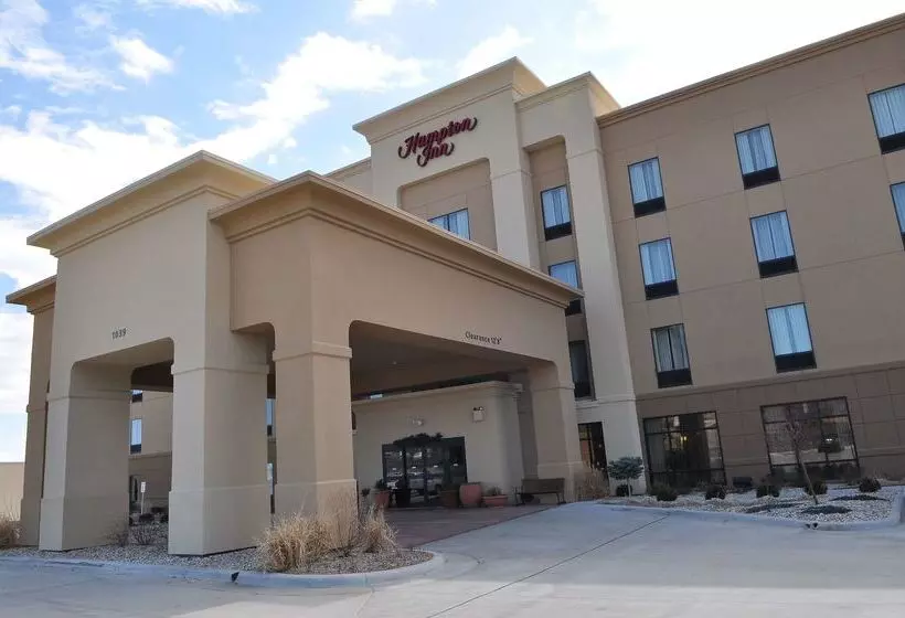 Отель Hampton Inn Junction City