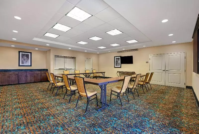 בית מלון כפרי Hampton Inn Lordsburg