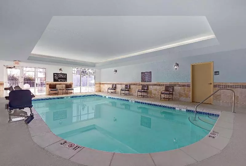 בית מלון כפרי Hampton Inn Lordsburg