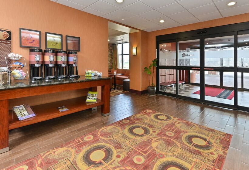 酒店 Hampton Inn Muscatine
