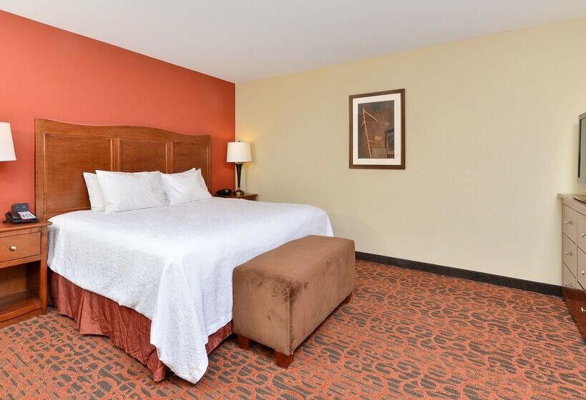 酒店 Hampton Inn Muscatine