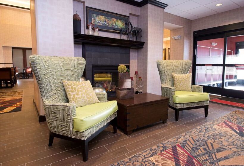 فندق Hampton Inn & Suites Bismarck Northwest