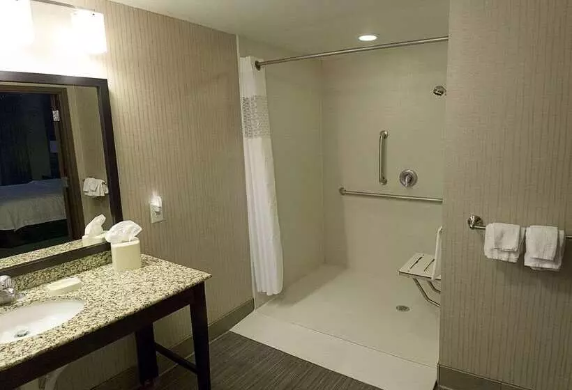 酒店 Hampton Inn & Suites Bismarck Northwest