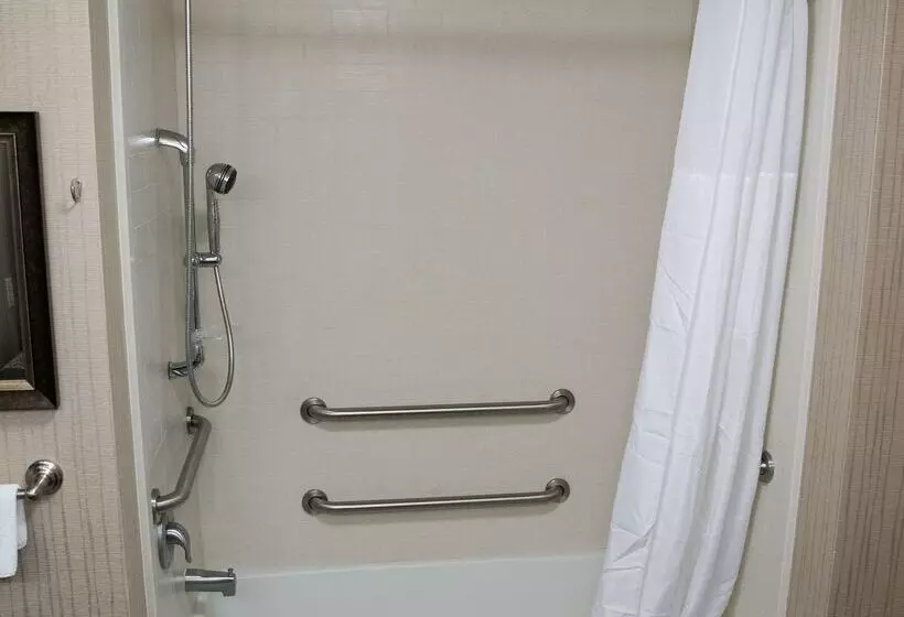 酒店 Hampton Inn & Suites Bismarck Northwest