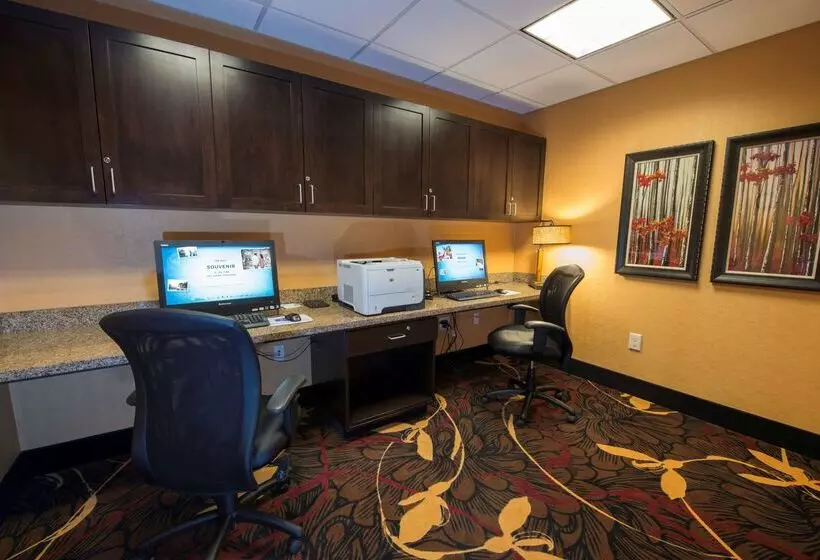 酒店 Hampton Inn & Suites Bismarck Northwest