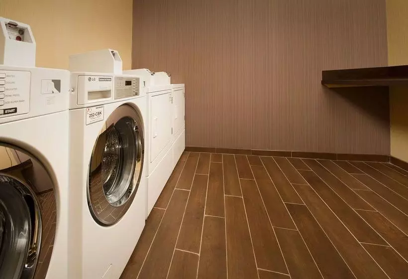 Отель Hampton Inn Temple