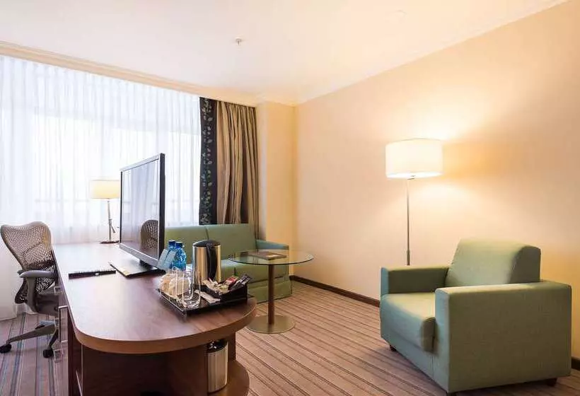 ホテル Hilton Garden Inn Krasnoyarsk