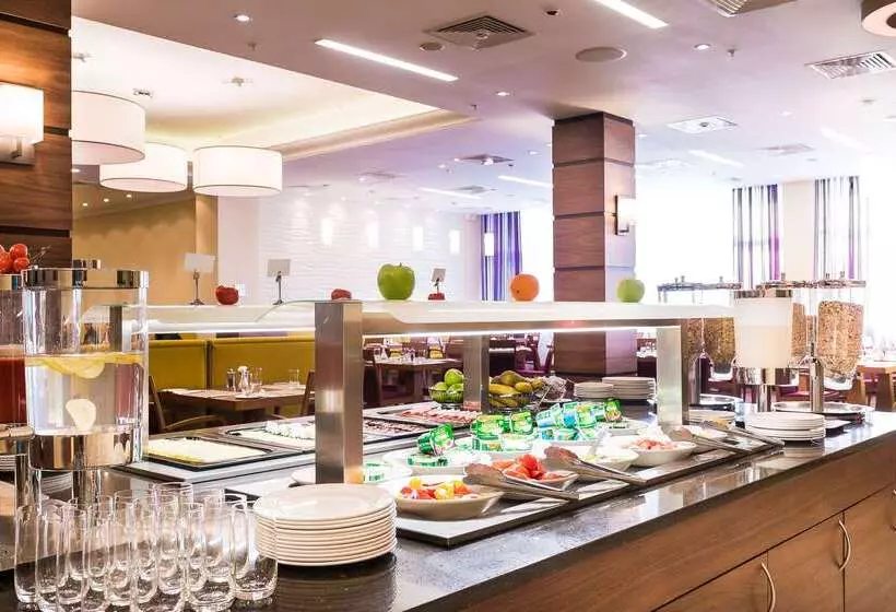 ホテル Hilton Garden Inn Krasnoyarsk
