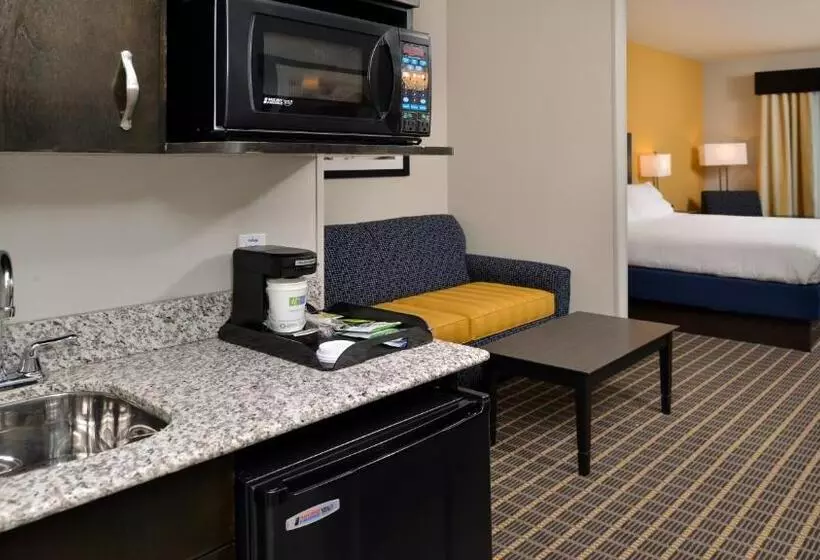 هتل Fairfield Inn & Suites By Marriott Fort Walton Beach Hurlburt Area