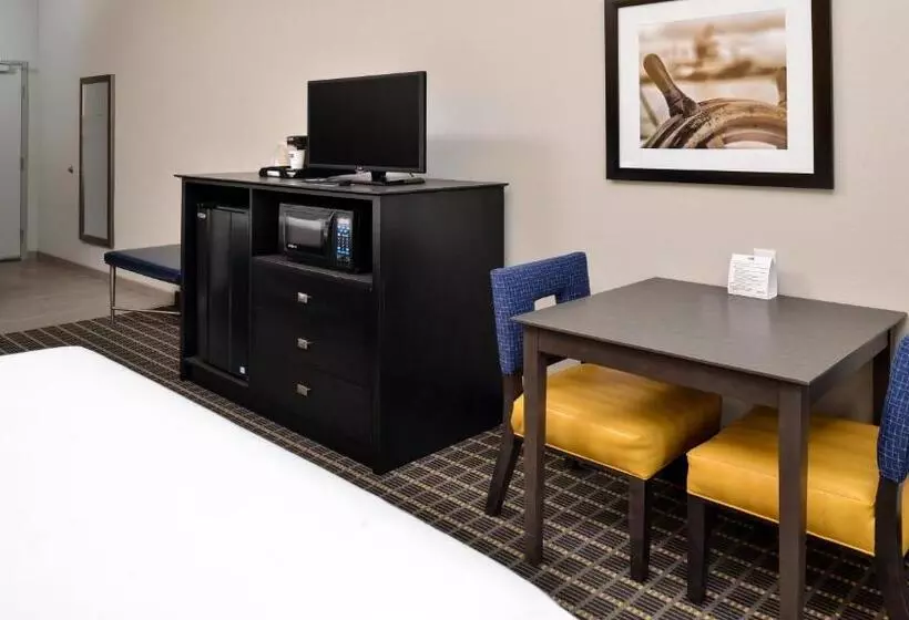 هتل Fairfield Inn & Suites By Marriott Fort Walton Beach Hurlburt Area