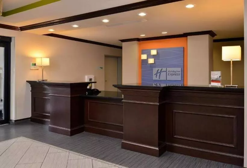 هتل Fairfield Inn & Suites By Marriott Fort Walton Beach Hurlburt Area