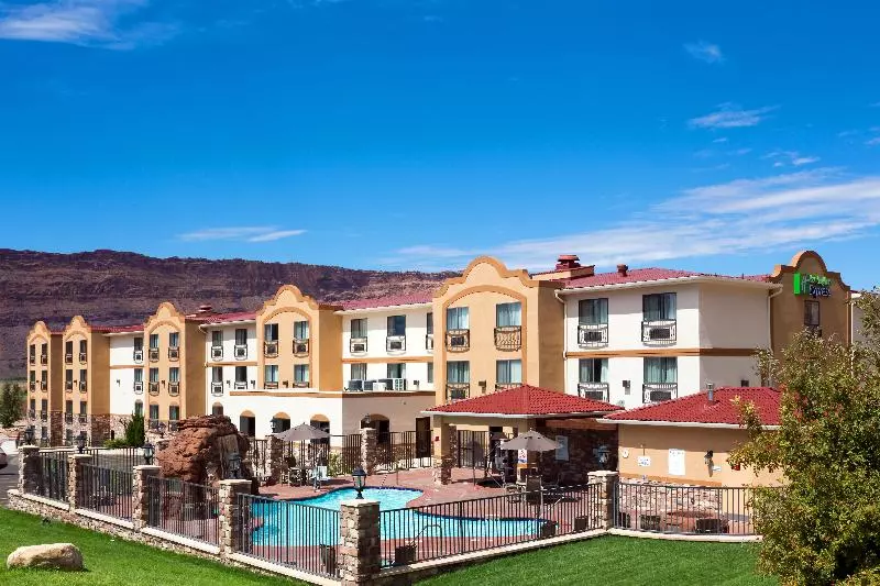 Holiday Inn Express Hotel & Suites Moab, An Ihg