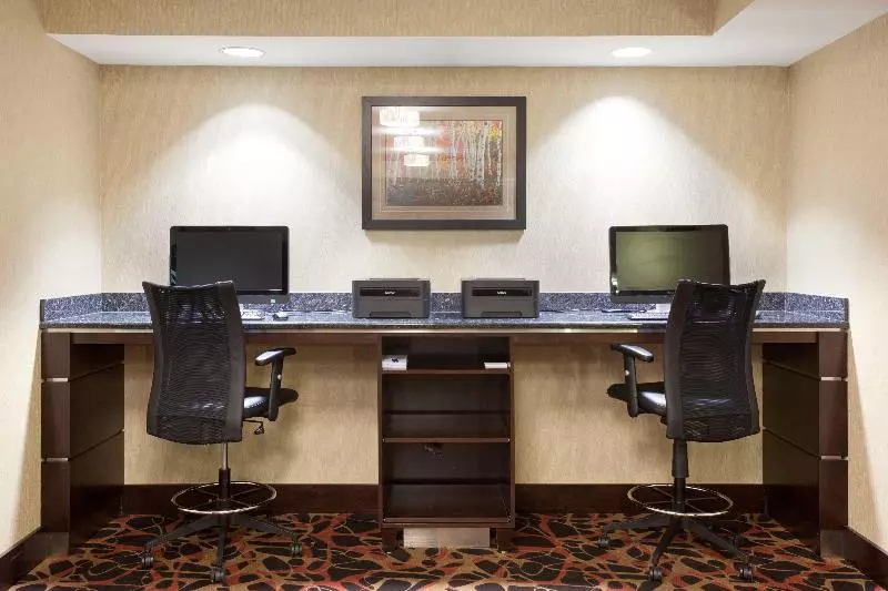 Holiday Inn Express Hotel & Suites Moab, An Ihg