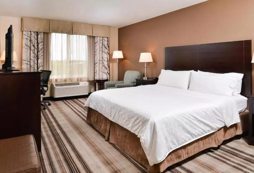 ホテル Holiday Inn Express & Suites Emporia Northwest, An Ihg