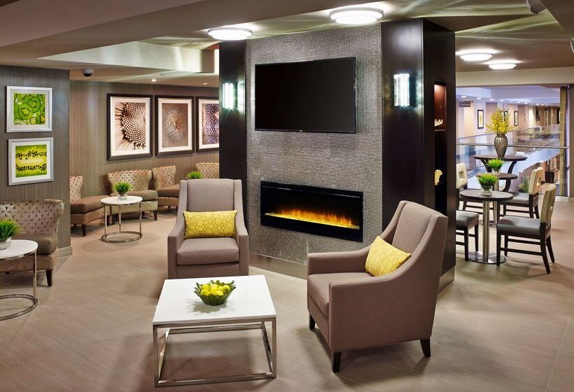 فندق Homewood Suites By Hilton Hamilton, Ontario, Canada