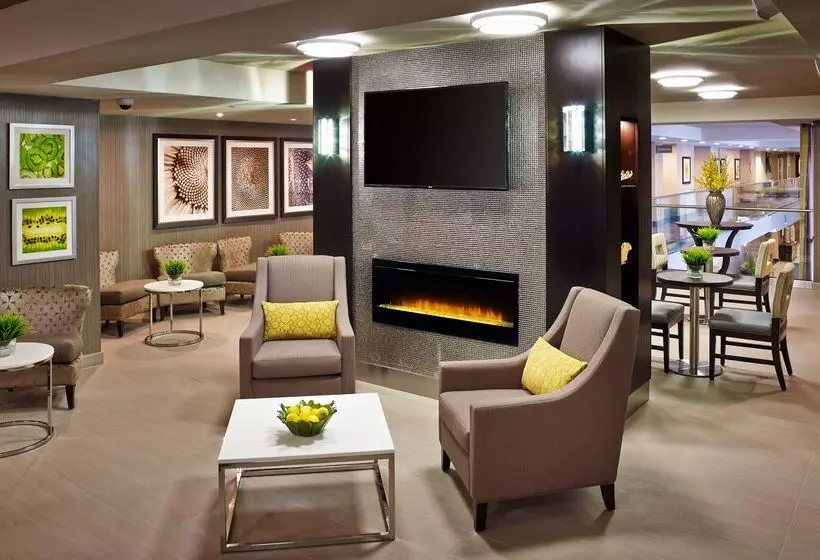 호텔 Homewood Suites By Hilton Hamilton, Ontario, Canada
