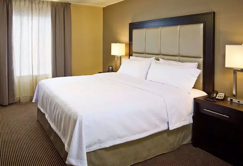 호텔 Homewood Suites By Hilton Hamilton, Ontario, Canada