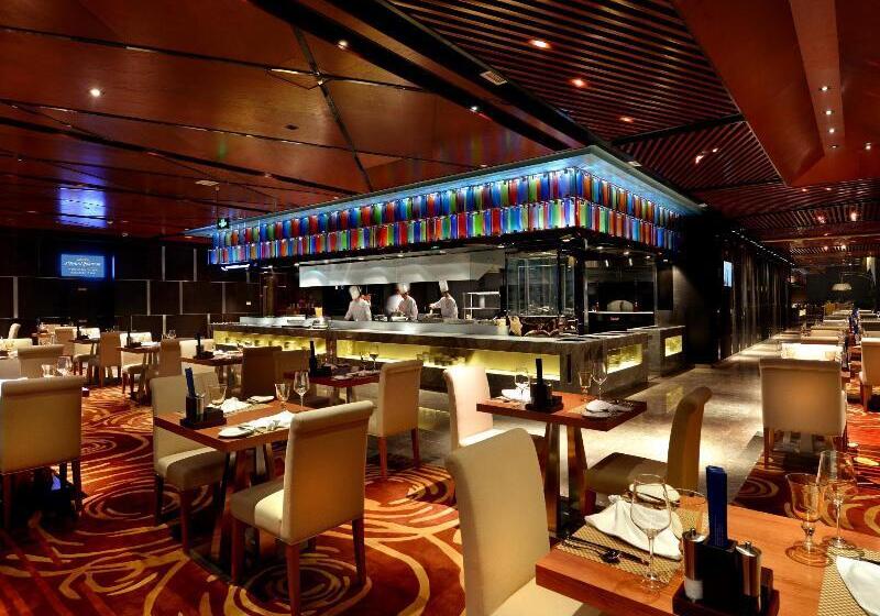 Отель Howard Johnson Hitech Plaza Chengdu