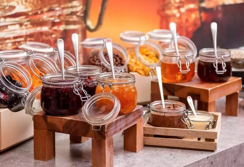 ホテル Ibis Moscow Centre Bakhrushina