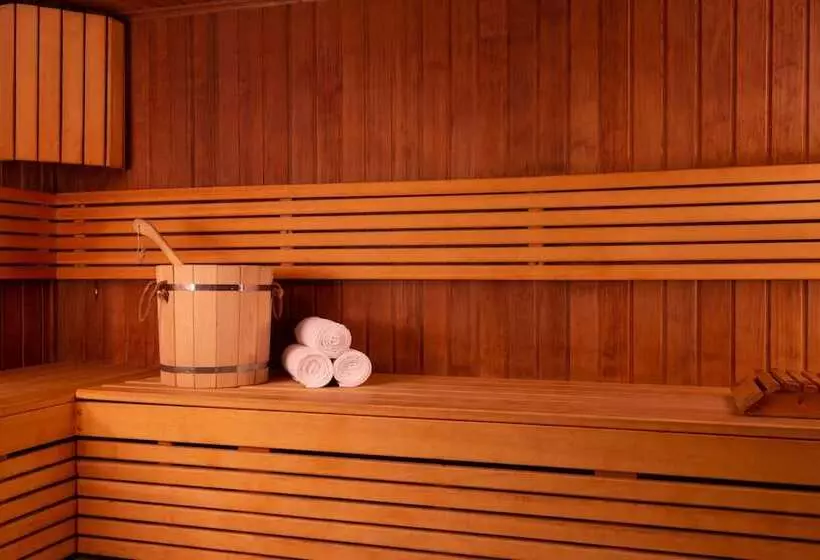 ホテル Ibis Moscow Centre Bakhrushina