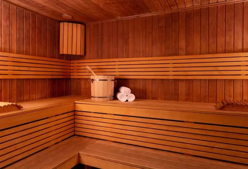 ホテル Ibis Moscow Centre Bakhrushina