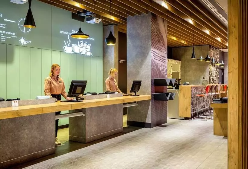ホテル Ibis Moscow Centre Bakhrushina