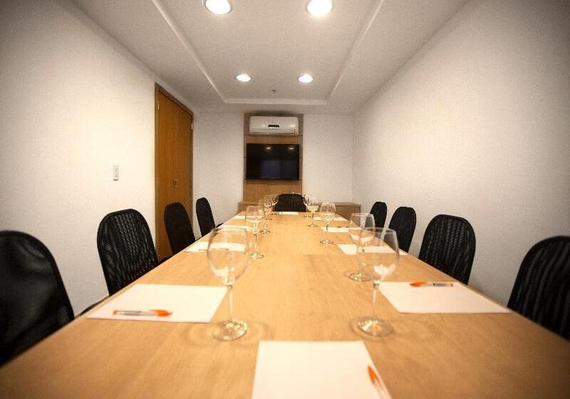 فندق Intercity Teresopolis