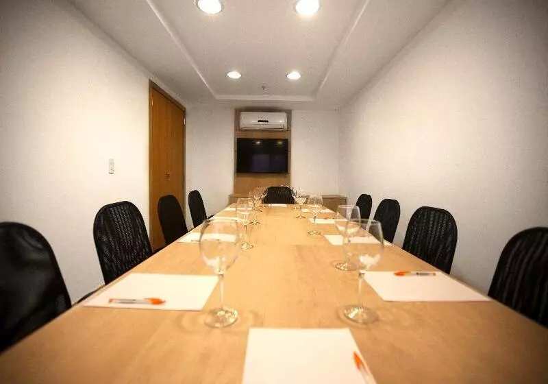 בית מלון כפרי Intercity Teresopolis