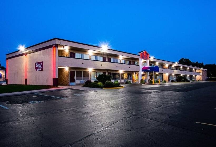 Отель Red Roof Inn And Suites Battle Creek