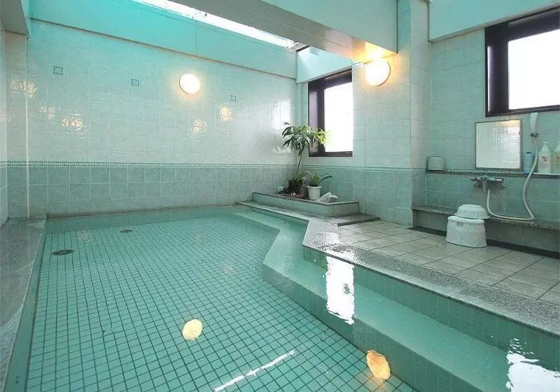 호텔 Route Inn Naha Asahibashi Ekihigashi