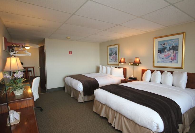 هتل St Andrews Inn & Suites