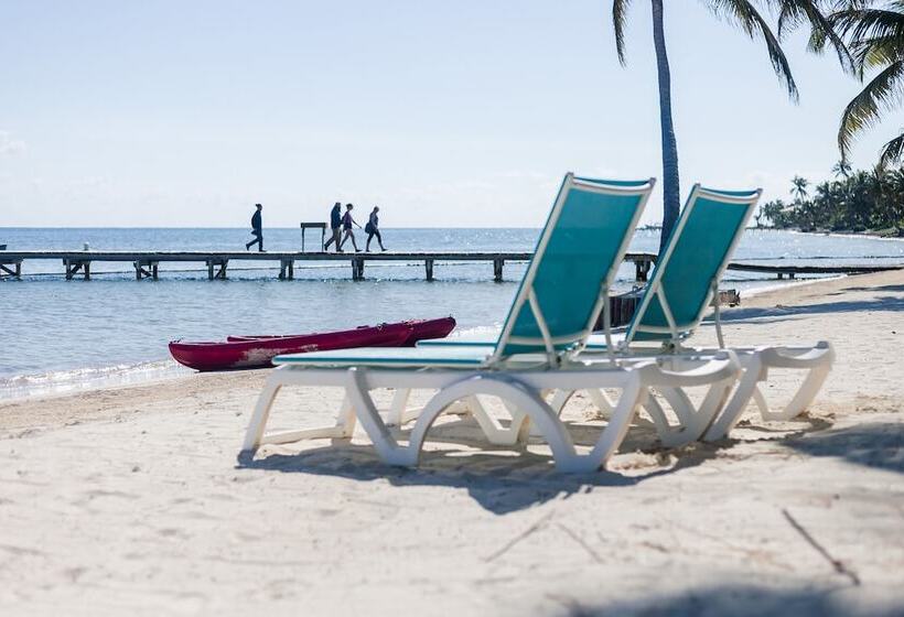 Sapphire Beach Resort