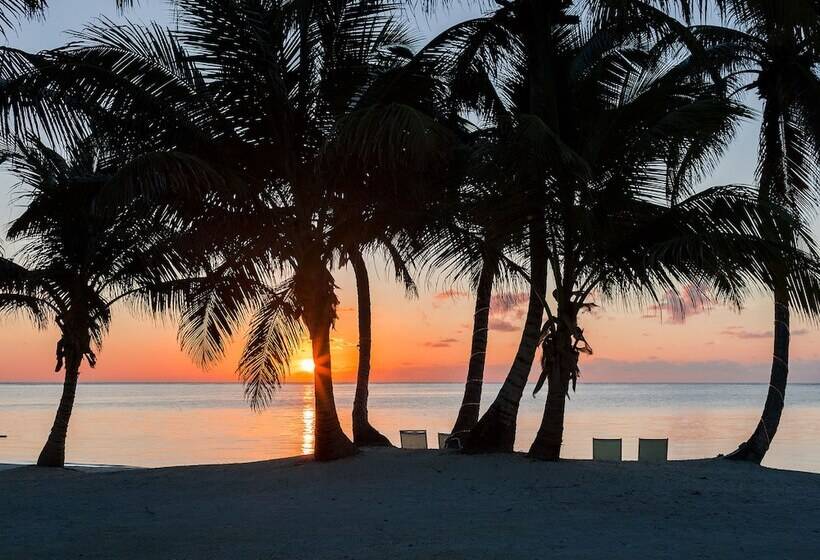 Sapphire Beach Resort